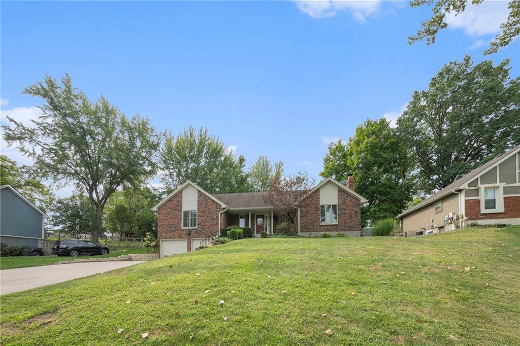 Weatherby Lake, MO 64152,9807 NW 75th TER