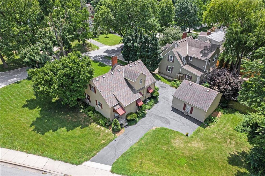 Fairway, KS 66205,5324 Fairway RD