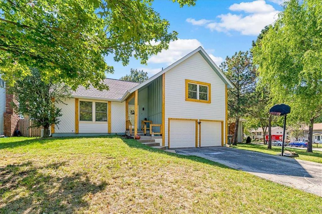 Olathe, KS 66062,1917 E Osage CIR