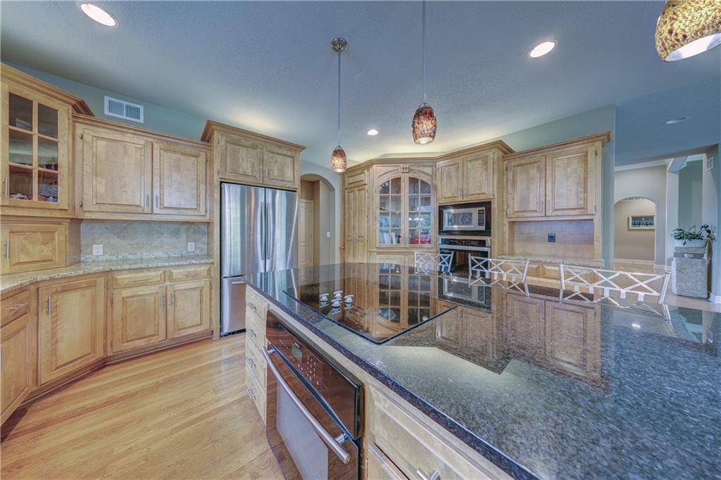 Lenexa, KS 66220,20415 W 88th TER