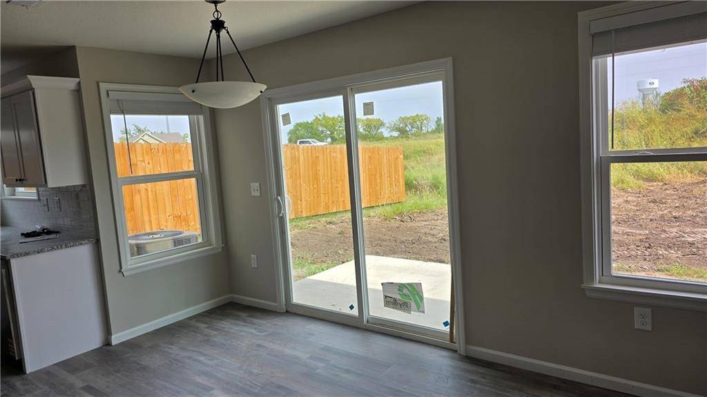 Ottawa, KS 66067,1736 Elderberry LN