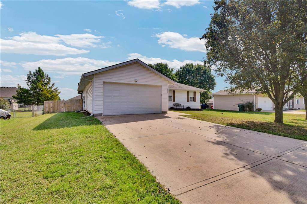 Archie, MO 64725,517 S Truman RD