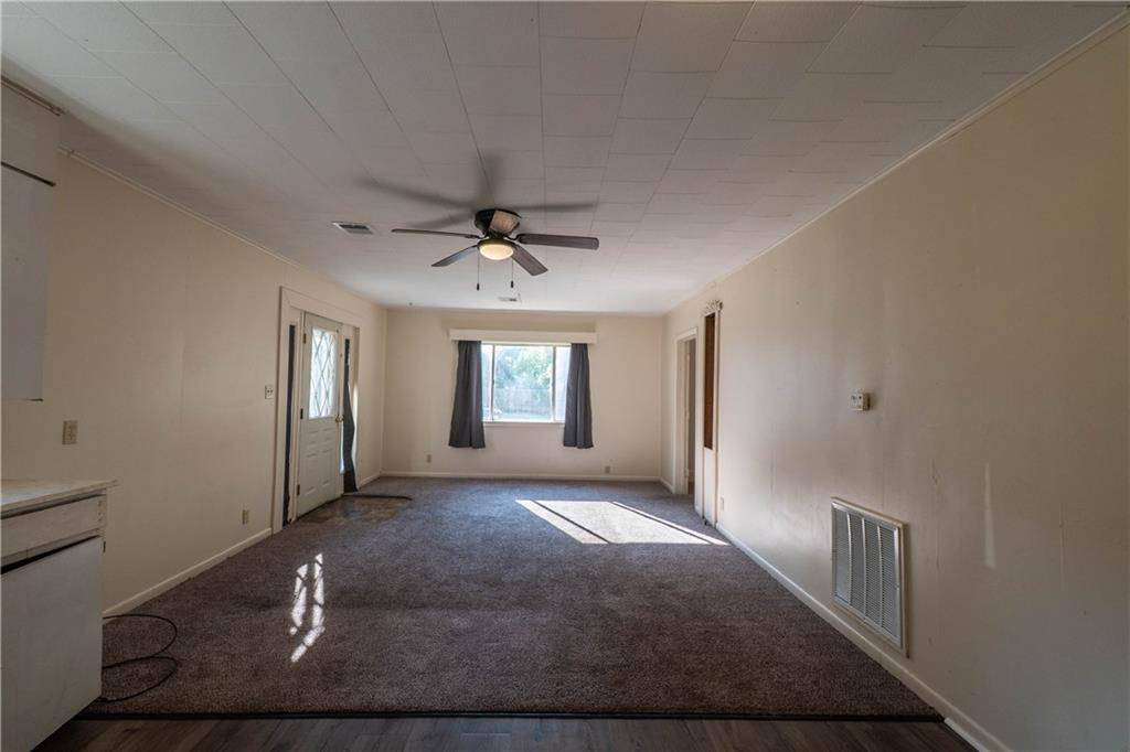 Neodesha, KS 66757,224 N 3rd ST