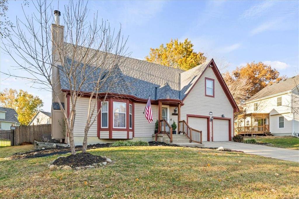 Lenexa, KS 66219,15322 W 83rd TER