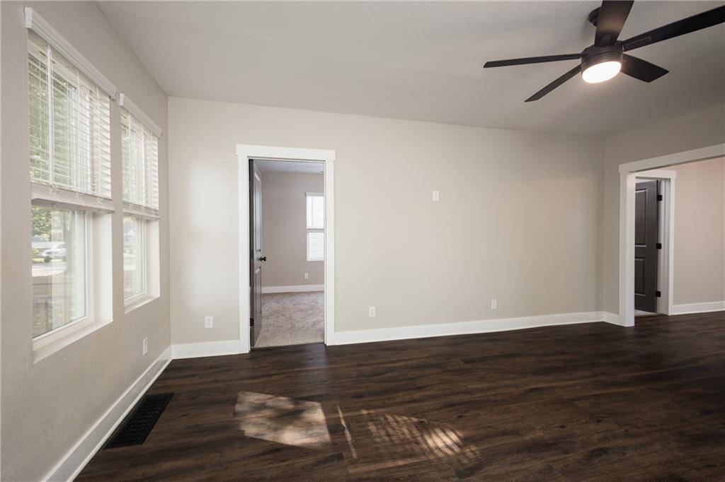 Sedalia, MO 65301,900 S vermont AVE