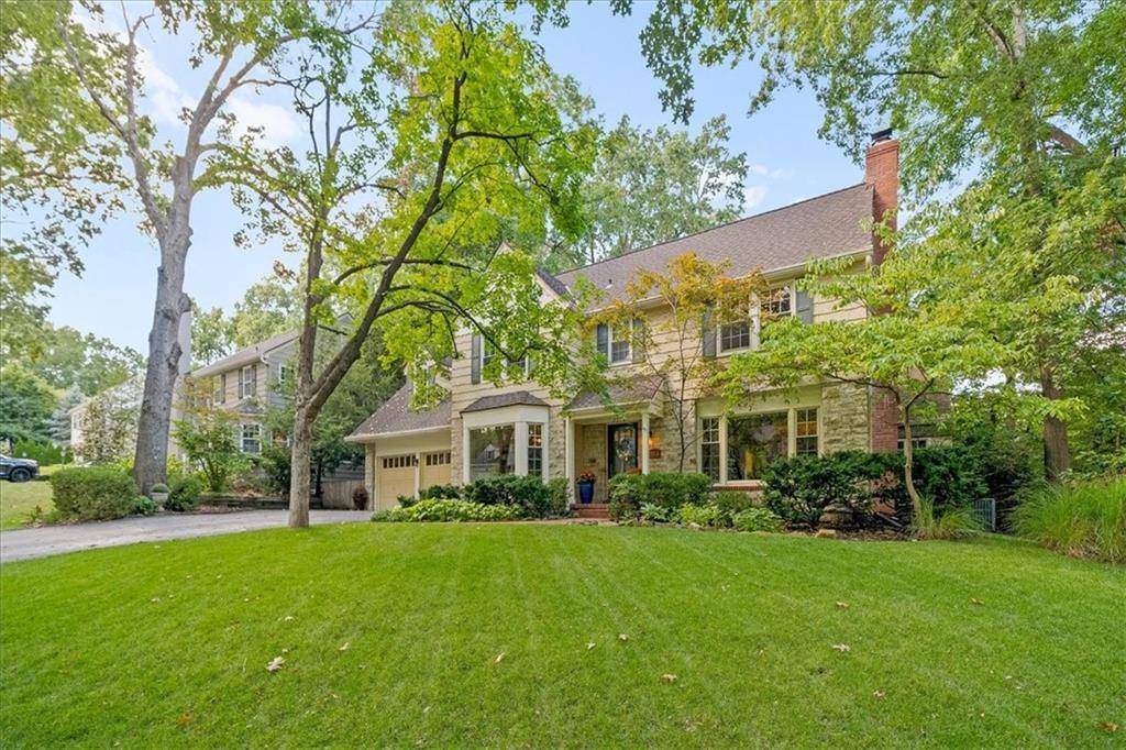 Mission Hills, KS 66208,2518 Tomahawk RD