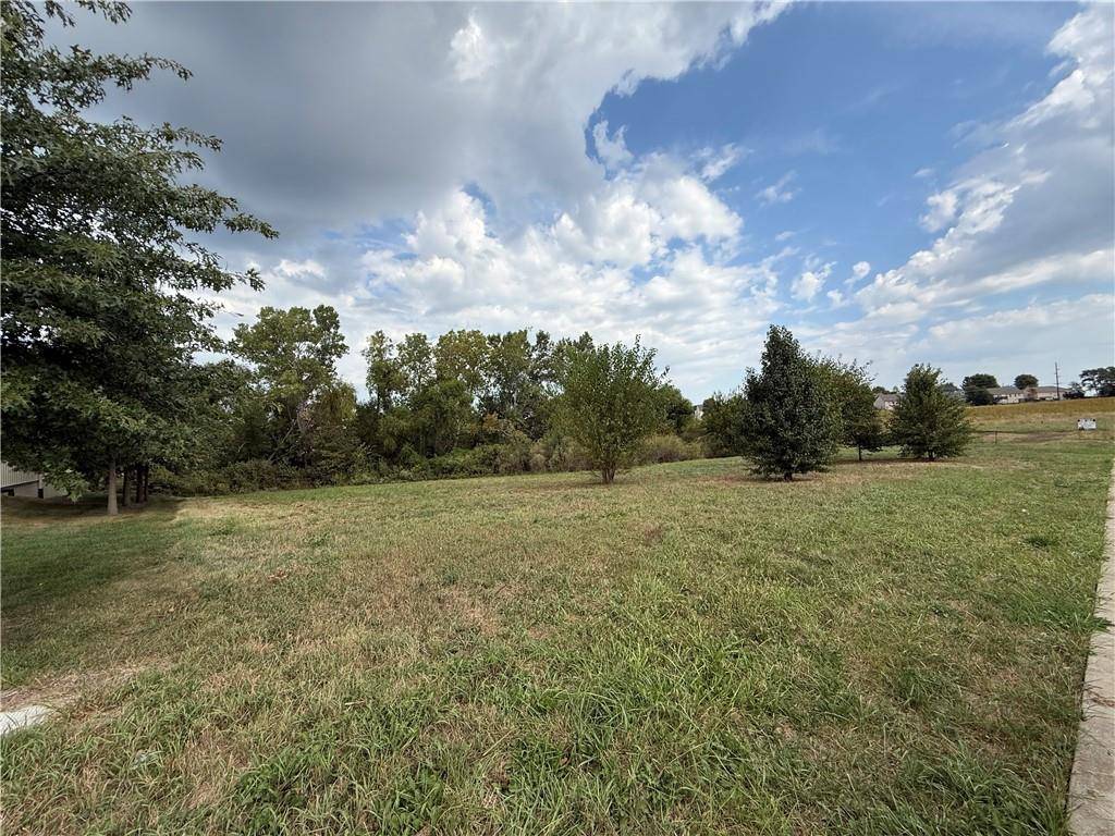 Kearney, MO 64060,972 W Innovation DR