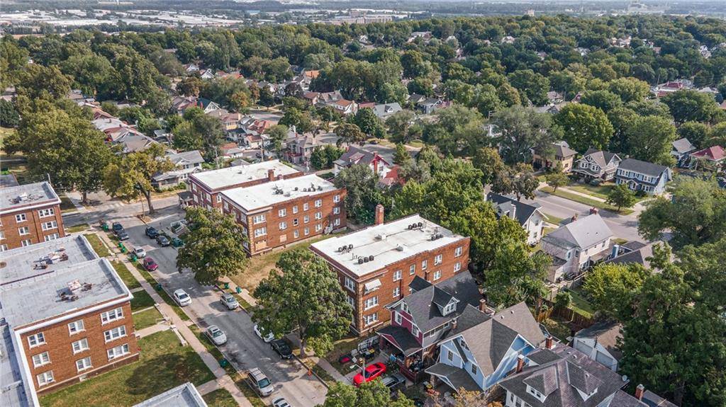 Kansas City, MO 64123,123-125 & 129-133 N Lawn AVE