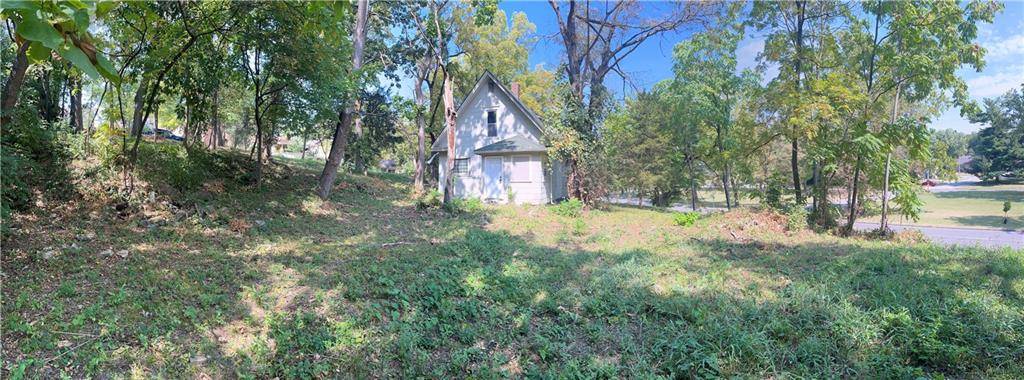 Kansas City, MO 64110,4930 PASEO BLVD