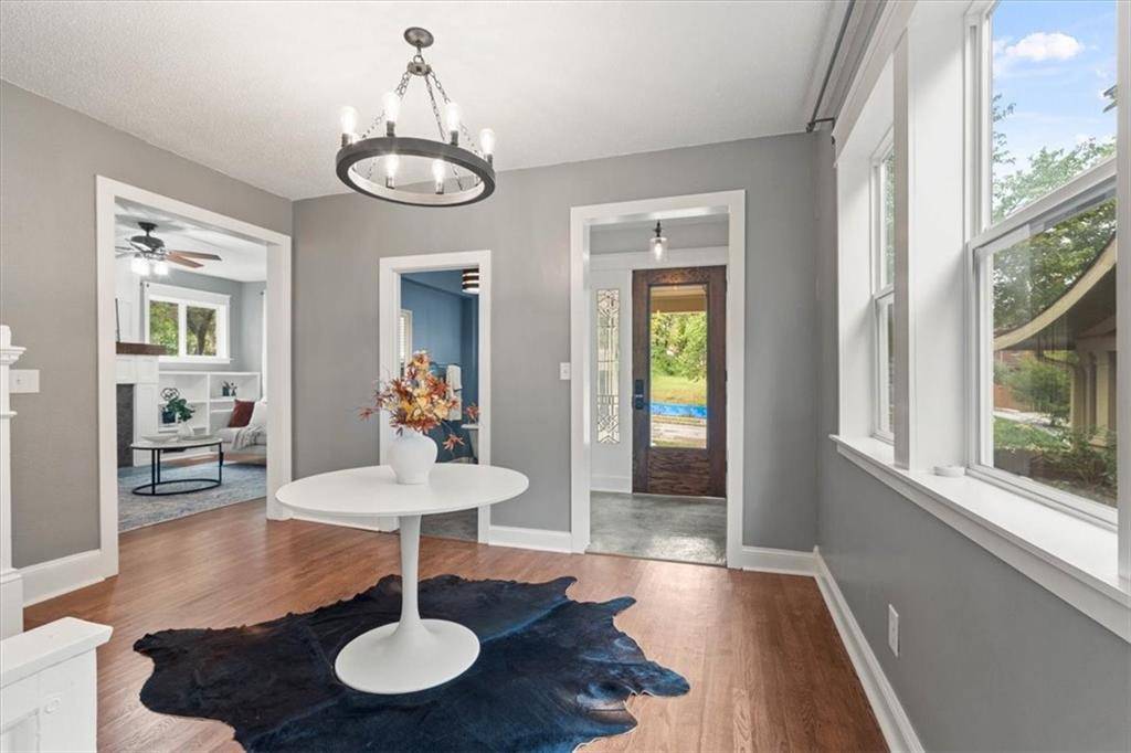 Kansas City, MO 64109,2827 CAMPBELL ST