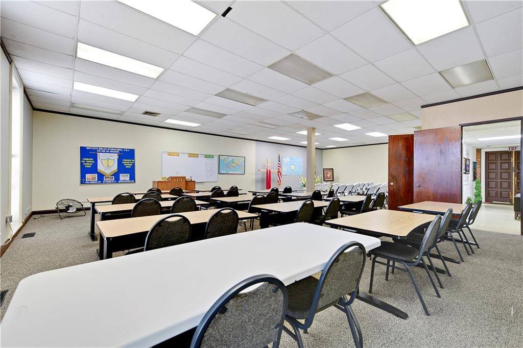 Independence, MO 64050,120 S Liberty ST