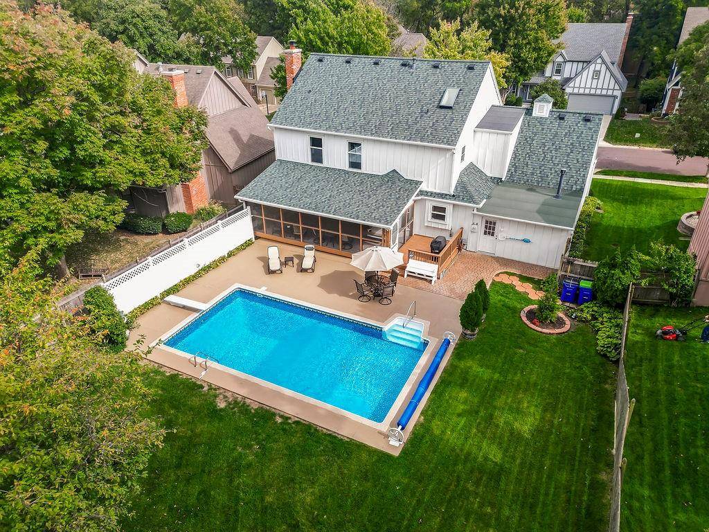 Overland Park, KS 66213,12120 Perry ST