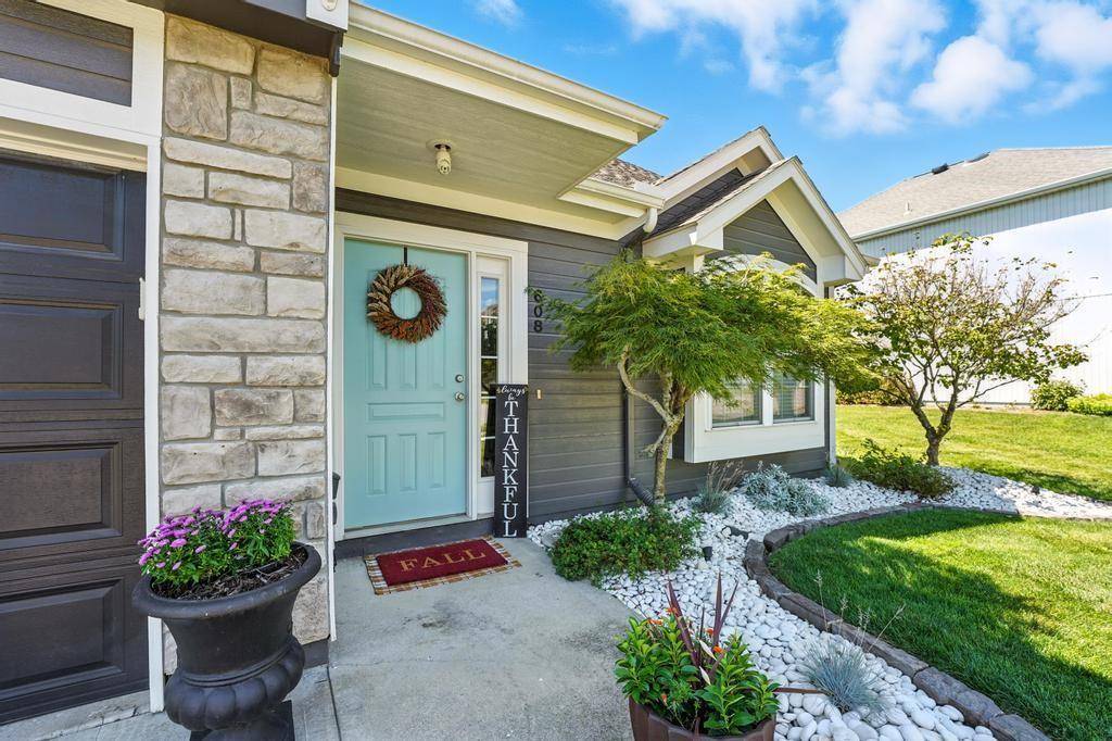 Raymore, MO 64083,608 Johnston Pkwy