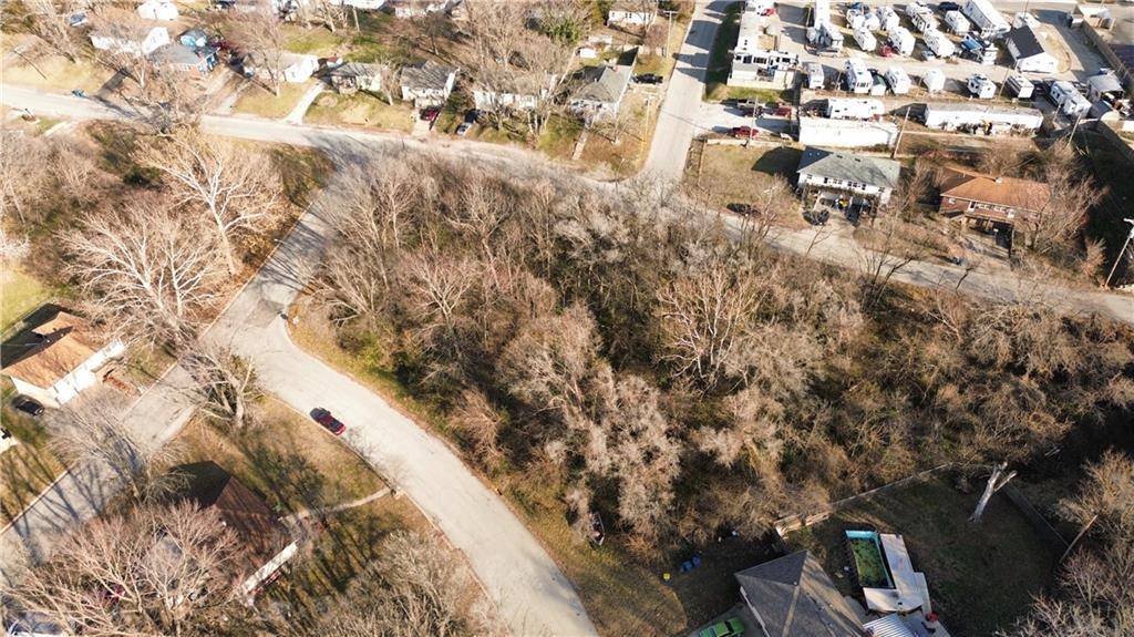 Sugar Creek, MO 64054,11621 Circle DR