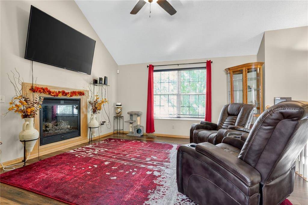 Kansas City, MO 64117,4507 N Fuller AVE