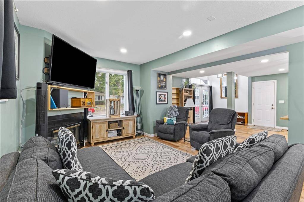 Leavenworth, KS 66048,1933 Cherokee ST