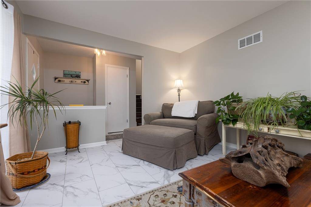 Shawnee, KS 66203,11815 W 53rd ST