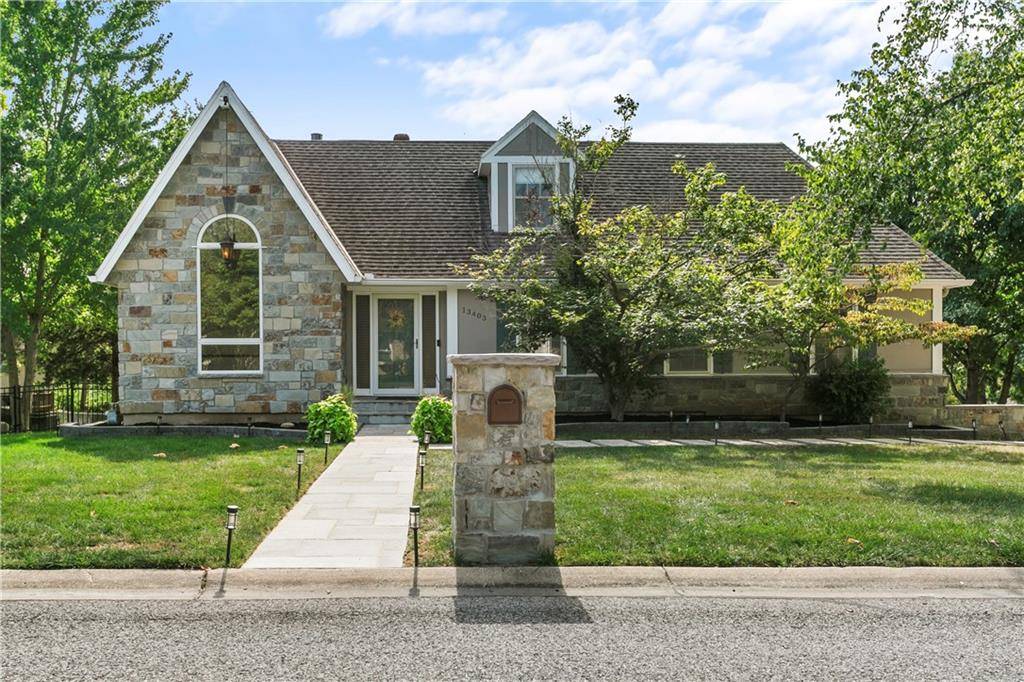 Lenexa, KS 66215,13403 W 82nd ST