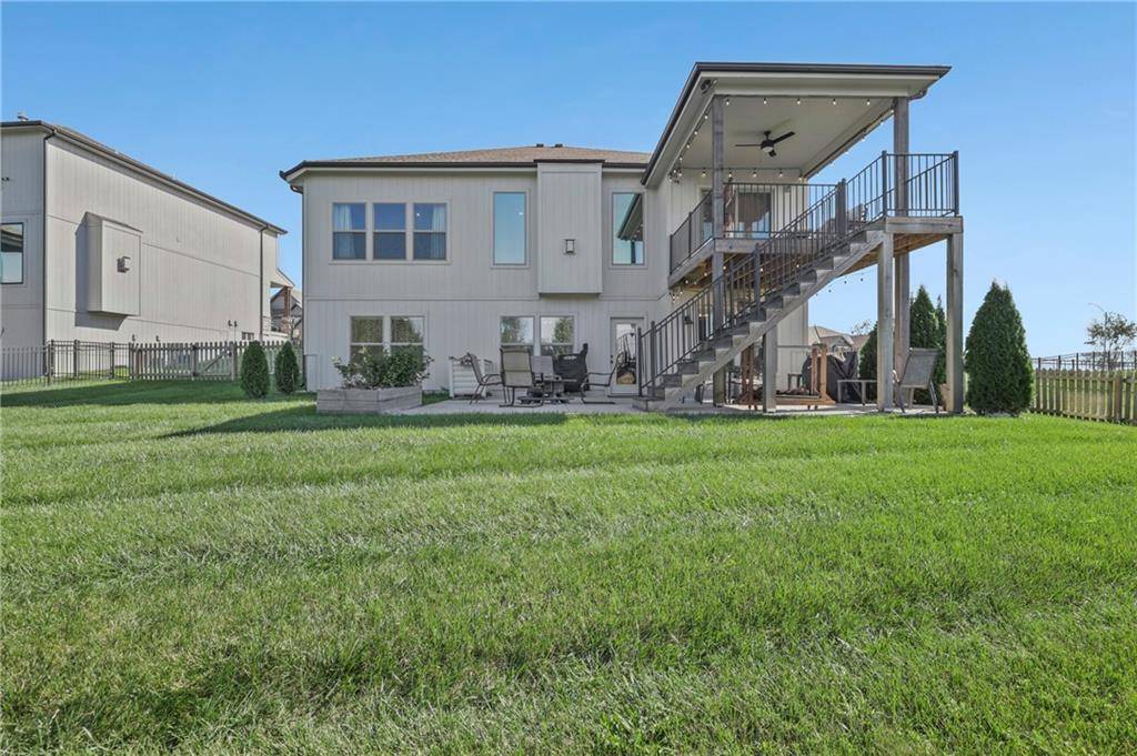 Greenwood, MO 64034,512 Wilds Pkwy