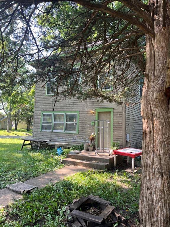 Ottawa, KS 66067,703 E 4th ST