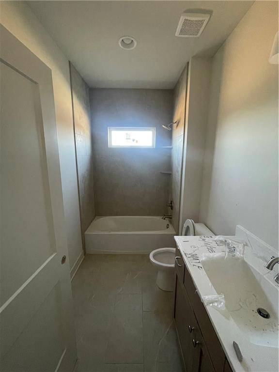 Liberty, MO 66085,2152 Black Walnut DR