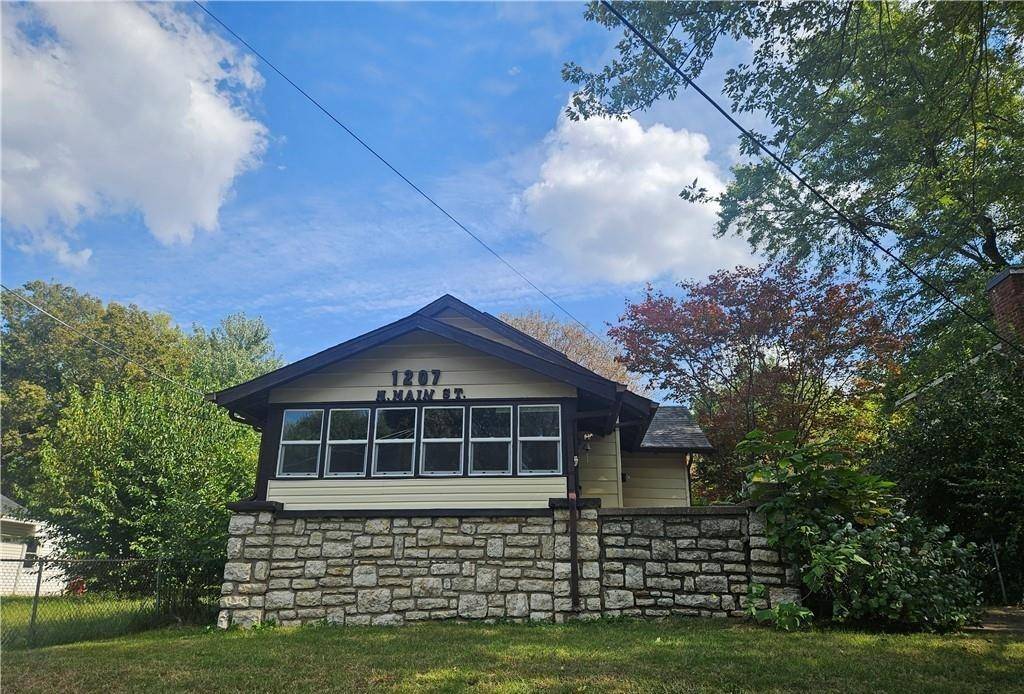 Independence, MO 64050,1207 N Main ST