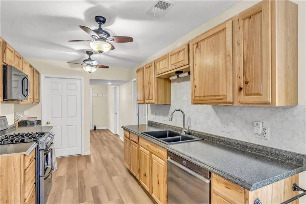 Independence, MO 64050,2100 & 2105 S Ellison WAY