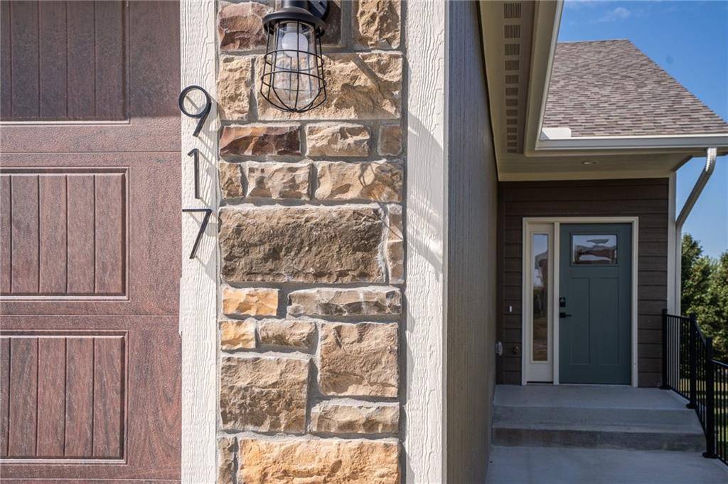 Baldwin City, KS 66006,917 Eagle Ridge DR