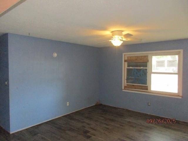 Independence, MO 64056,658 N Mohican DR