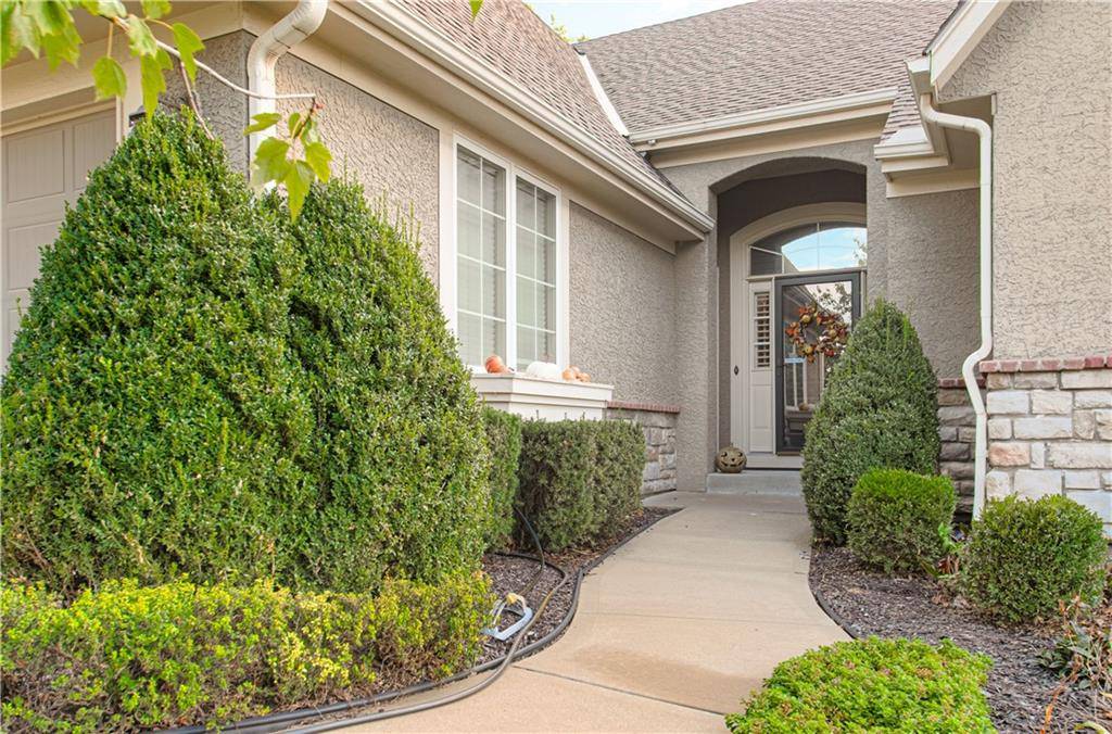 Shawnee, KS 66216,5013 Bradshaw ST