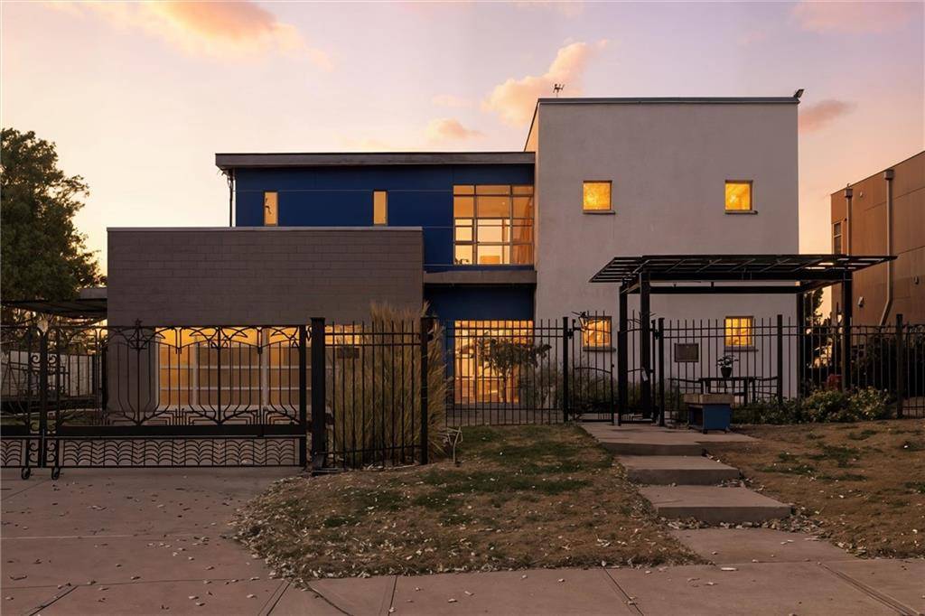 Kansas City, MO 64108,1520 Jarboe ST