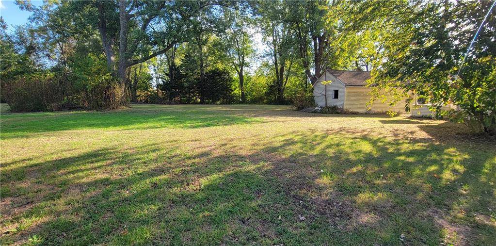 Kidder, MO 64649,190 Locust ST