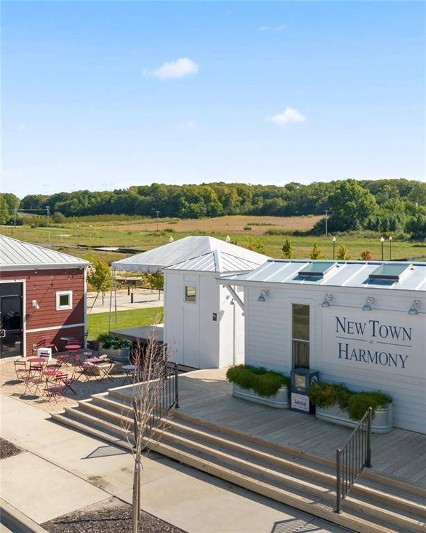 Independence, MO 64056,23706 E 11th ST #S