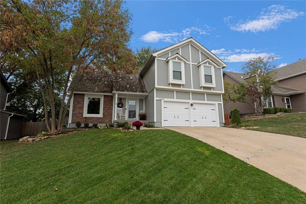 Overland Park, KS 66210,11632 CODY ST