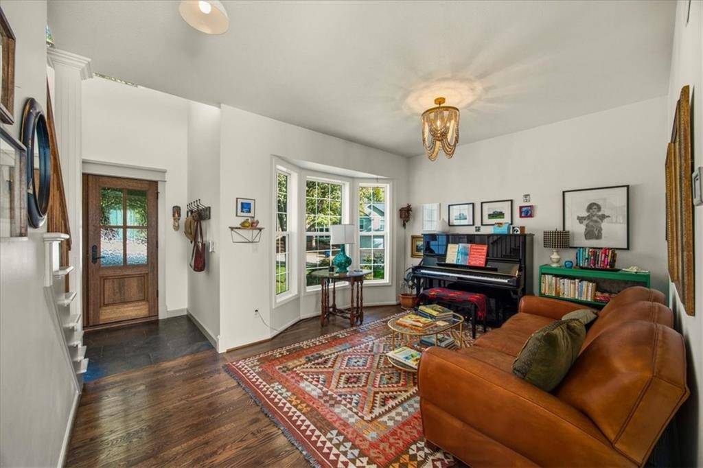 Shawnee, KS 66226,5150 Roundtree ST