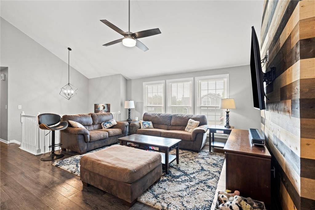 Greenwood, MO 64034,810 Tabitha LN