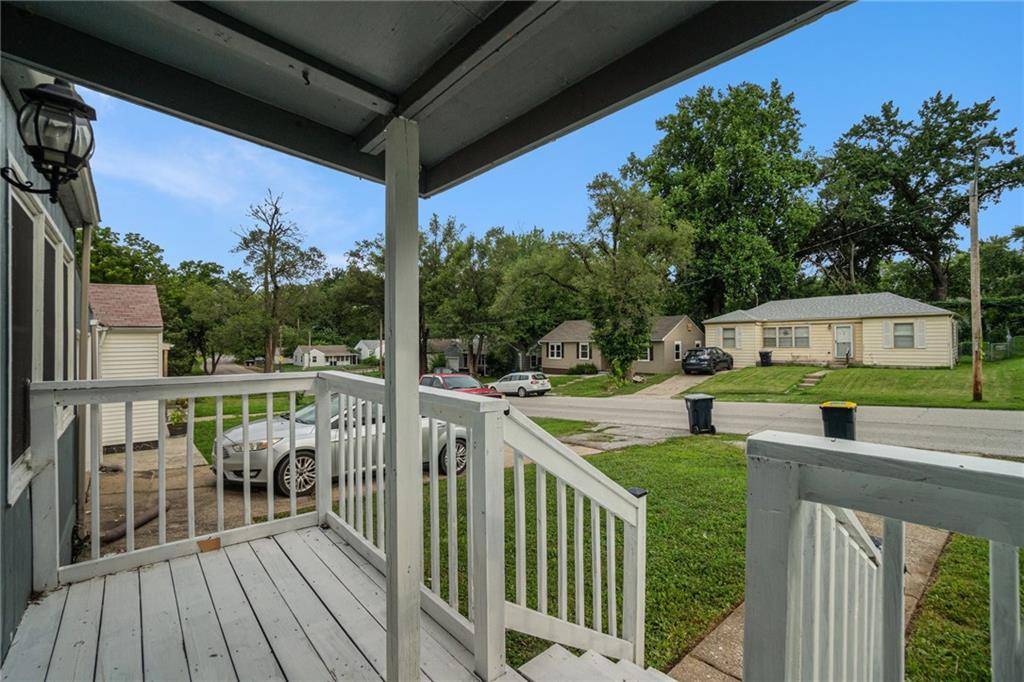 Kansas City, MO 64116,915 NE 44th ST