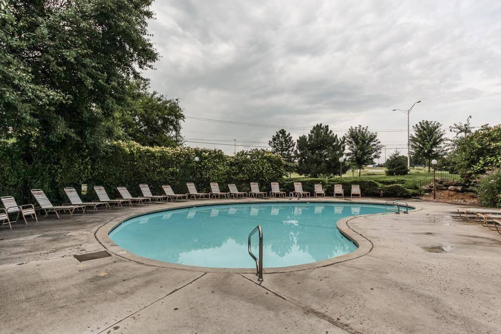 Overland Park, KS 66210,12623 W 110th TER