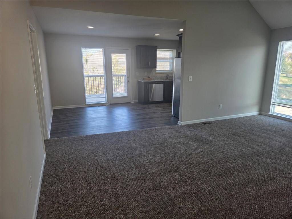 Peculiar, MO 64078,21721 North RDG