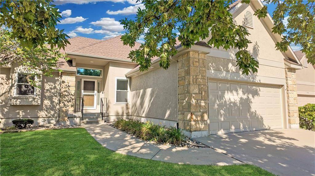 Lee's Summit, MO 64082,4104 SW Homestead DR