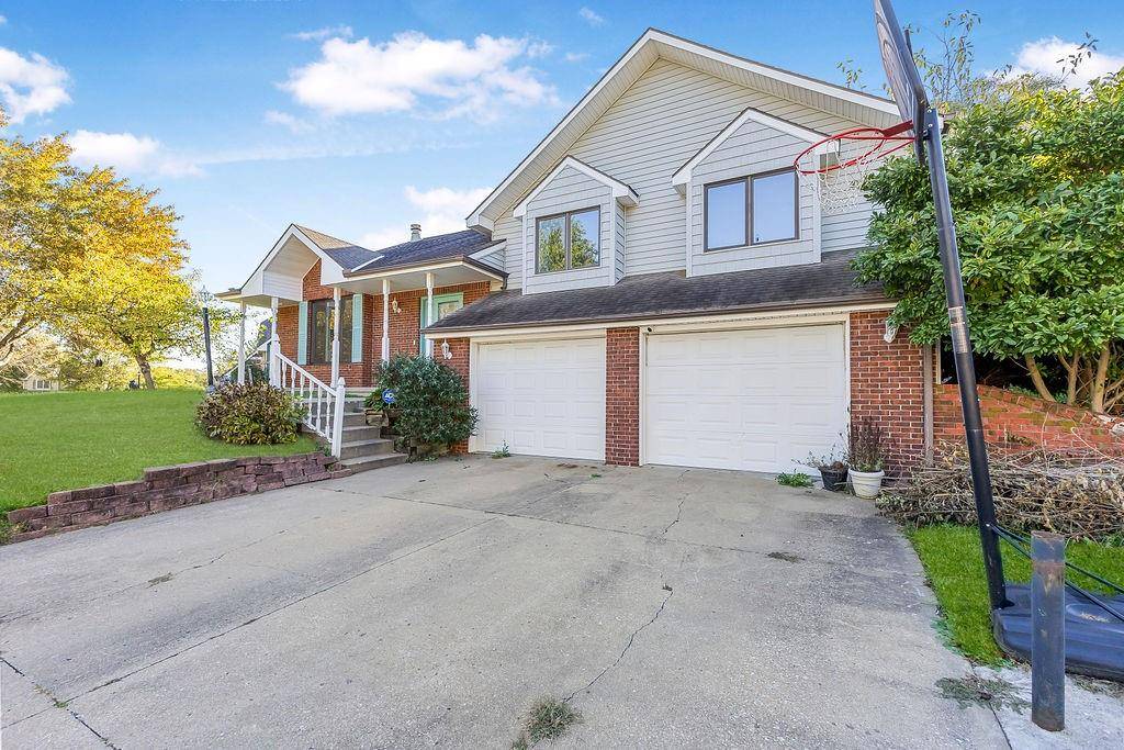 St Joseph, MO 64506,3706 Wheatridge DR