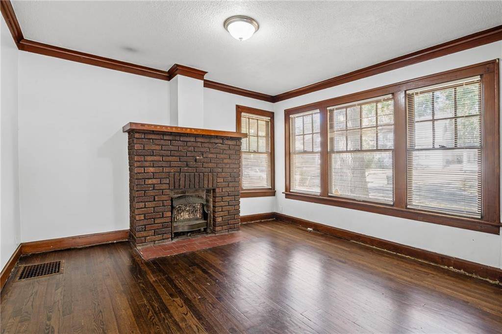 Kansas City, MO 64132,2407 E 69th TER