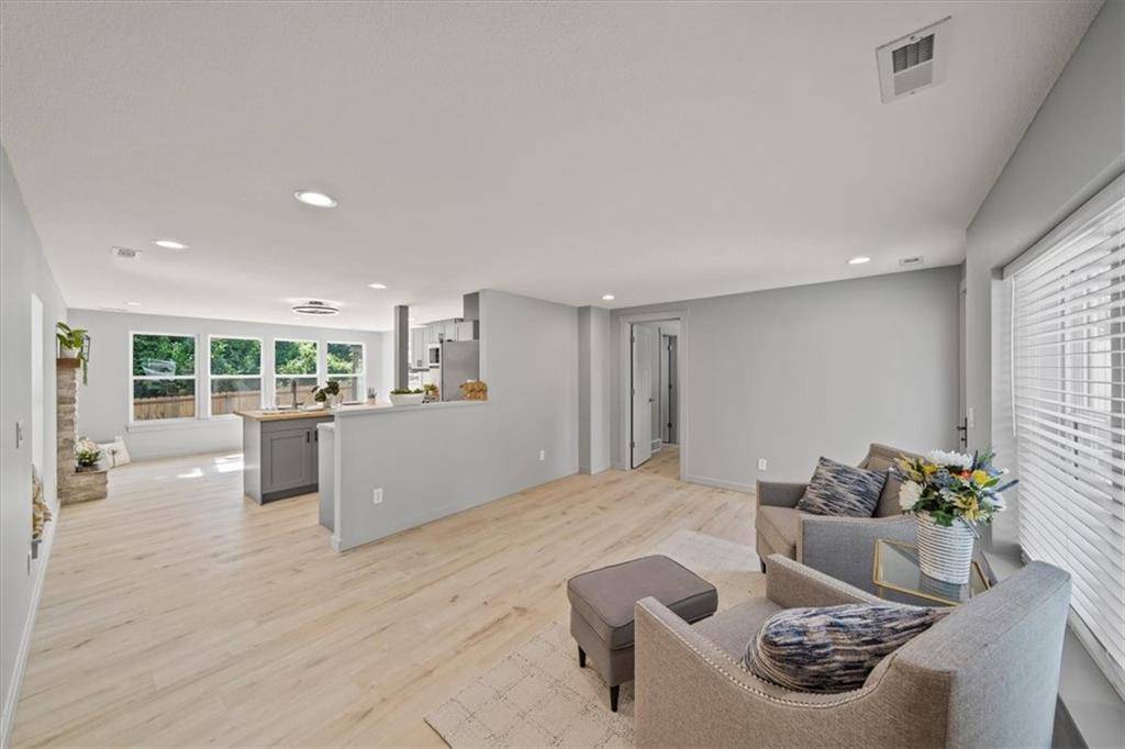 Independence, MO 64050,1109 S Woodbury ST