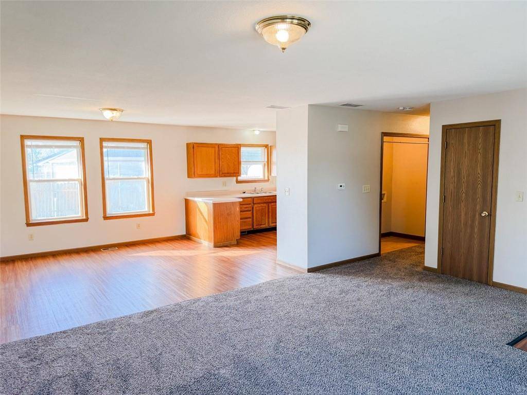 Cherryvale, KS 67335,817 W Park ST