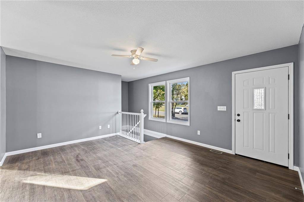 Ottawa, KS 66067,210 E Powhattan ST