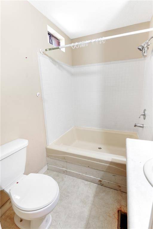 Parsons, KS 67357,1621 Appleton AVE