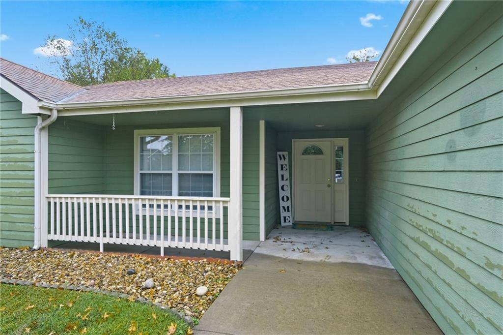 Lawrence, KS 66049,617 N Salsbury CT