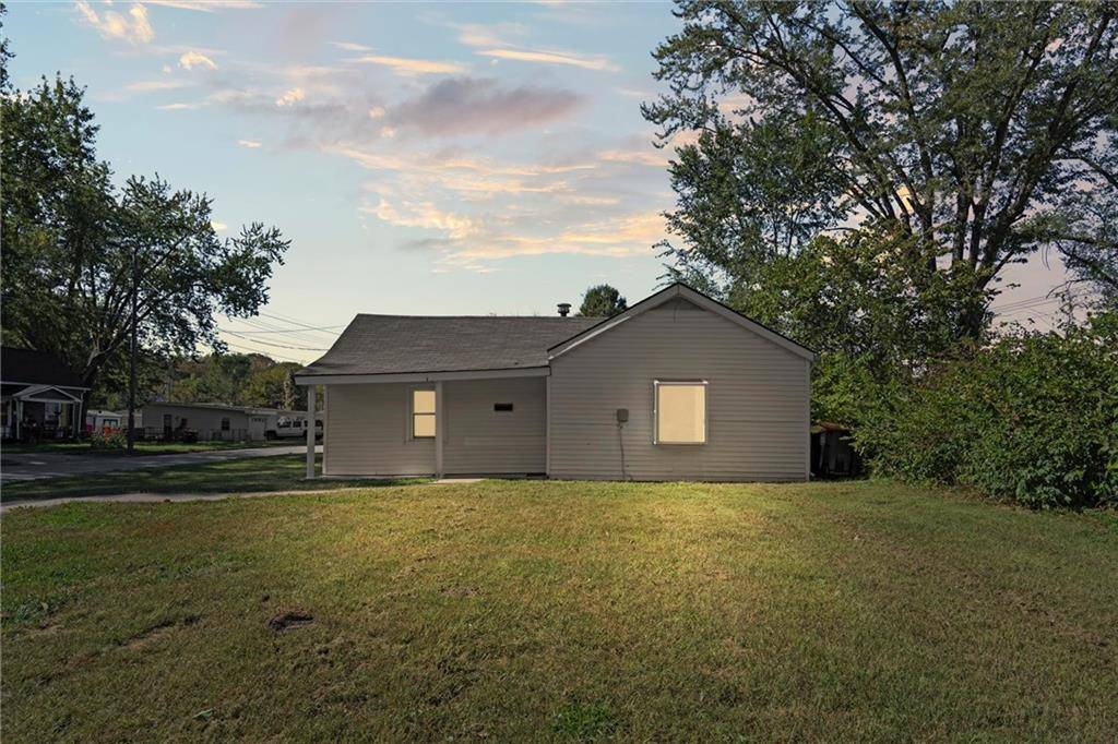 Excelsior Springs, MO 64024,802 Park AVE