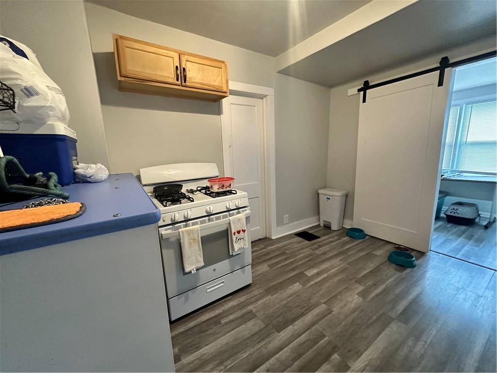 Kansas City, MO 64130,2303 E 41st ST #E