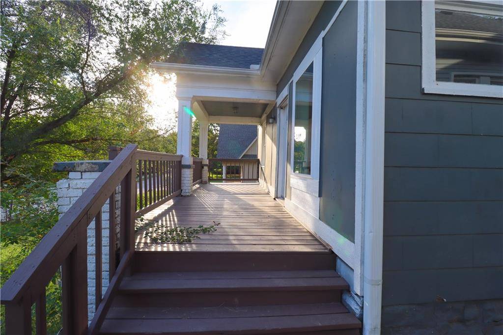 Kansas City, KS 66101,1052 Cleveland AVE